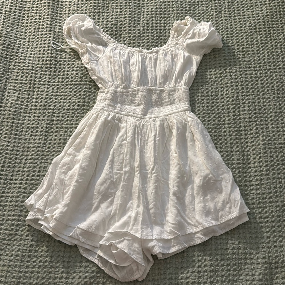 Hollister dress / with pant underneath